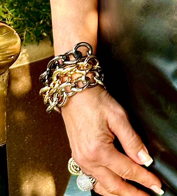 Bracelet Versus AM
